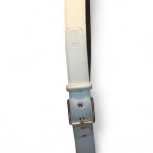 Chaps White Leather Large Belt. 1.25X42”